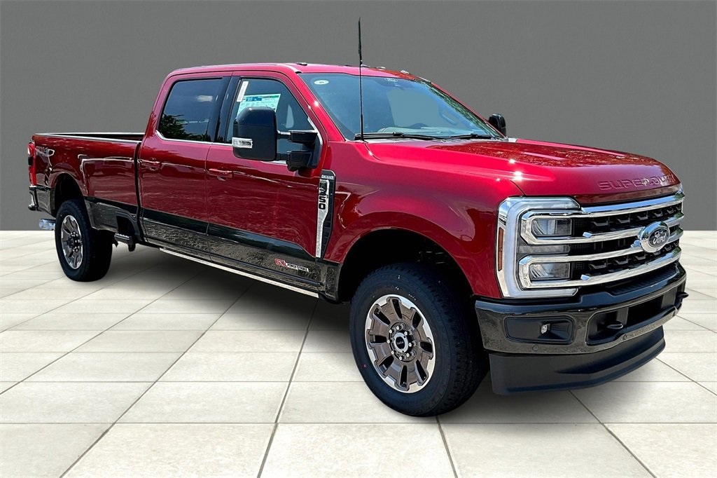 2025 Ford F-350 photo 2