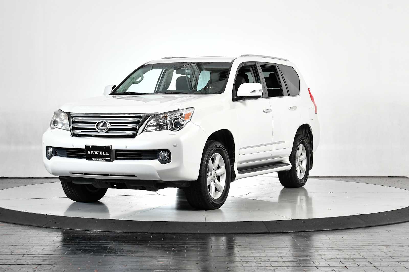 2011 Lexus GX Premium's photo