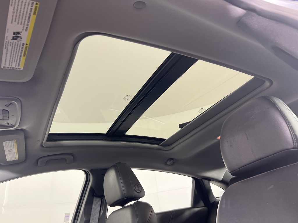 2017 Chevrolet Malibu 1LT photo 15