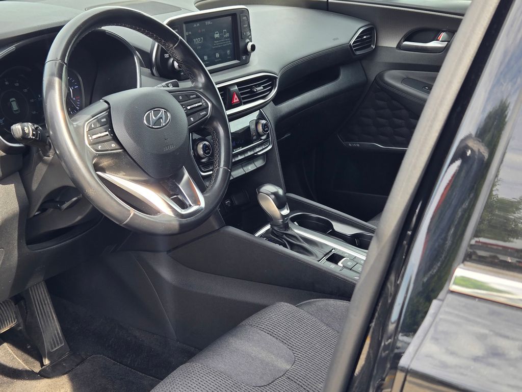 2020 Hyundai Santa Fe SEL photo 19