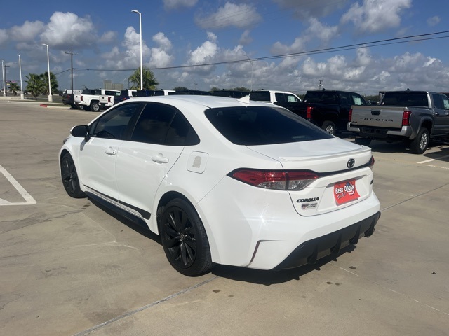 2023 Toyota Corolla SE photo 4