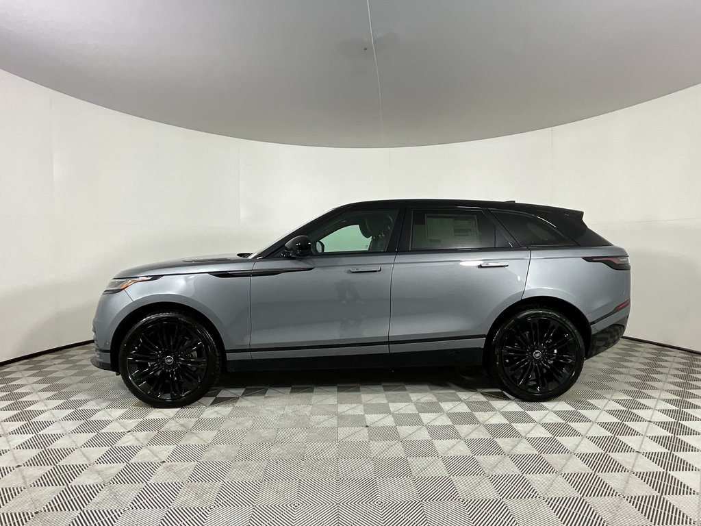 2026 Land Rover Range Rover Velar SE photo 5