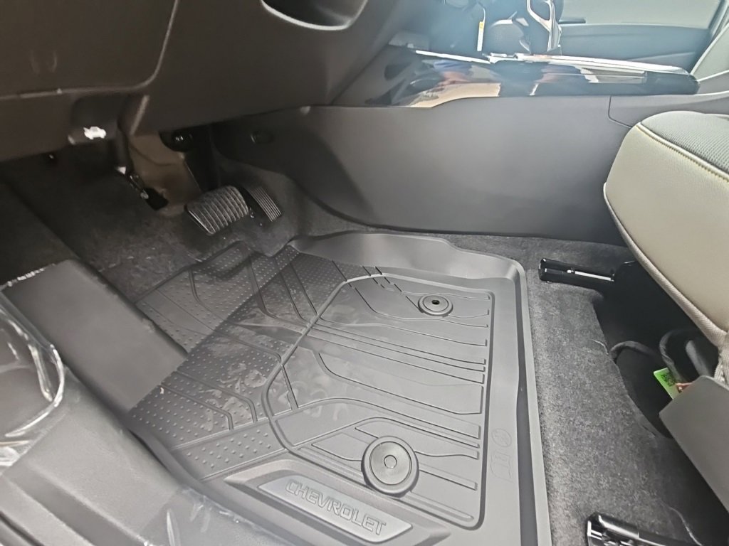 2026 Chevrolet Trax ACTIV photo 12