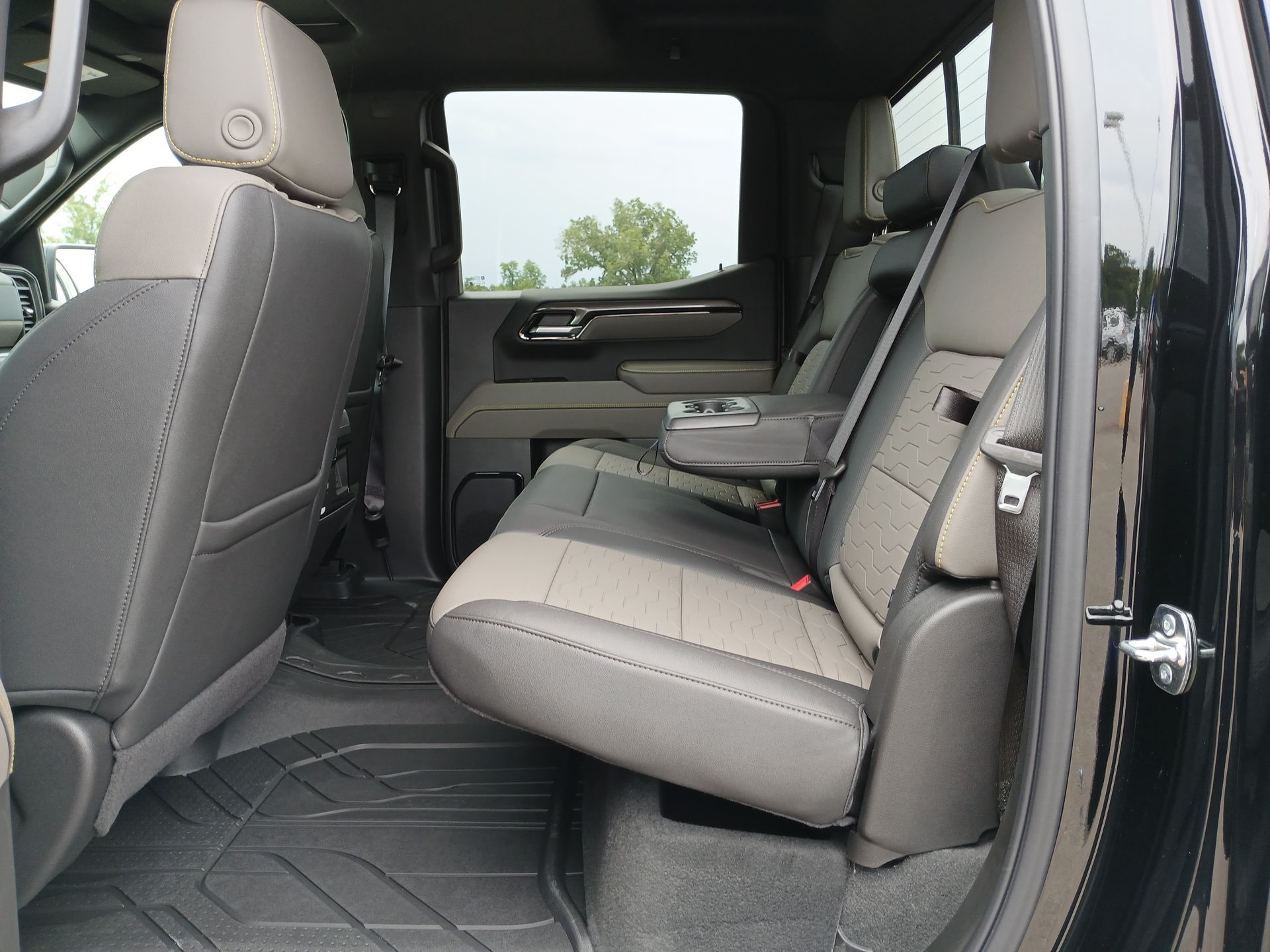 2025 Chevrolet Silverado 1500 ZR2 photo 23
