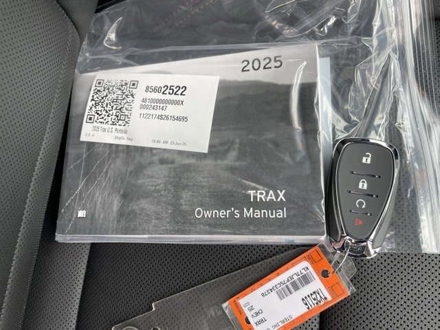 2025 Chevrolet Trax photo 29