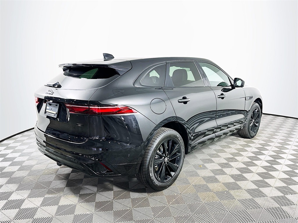2026 Jaguar F-PACE P250 R-Dynamic S photo 5
