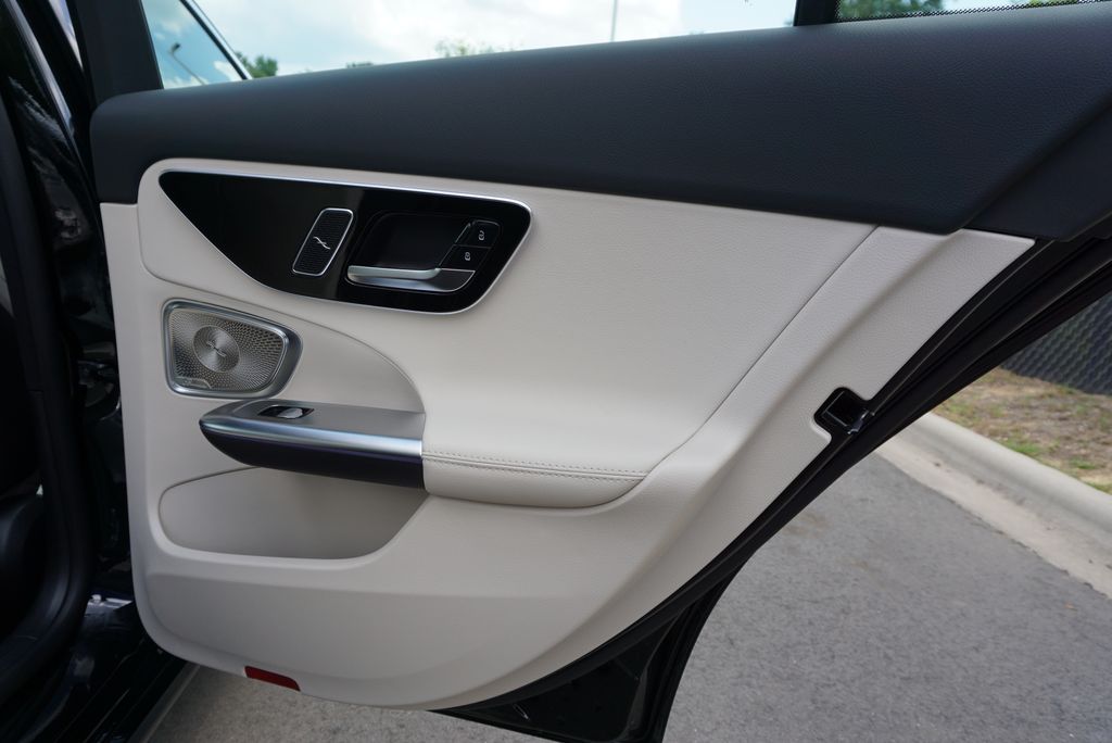 2025 Mercedes Benz C 300 photo 48