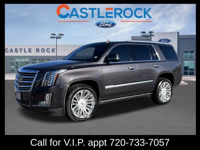 2018 Cadillac Escalade Sport Platinum's photo