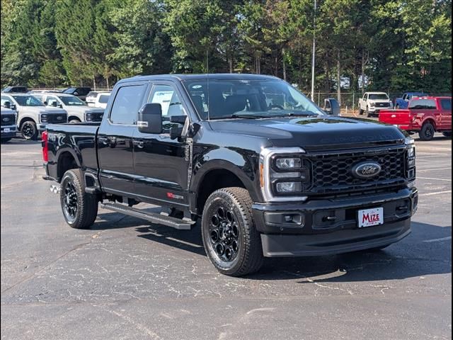 2025 Ford F-250 Lariat photo 2