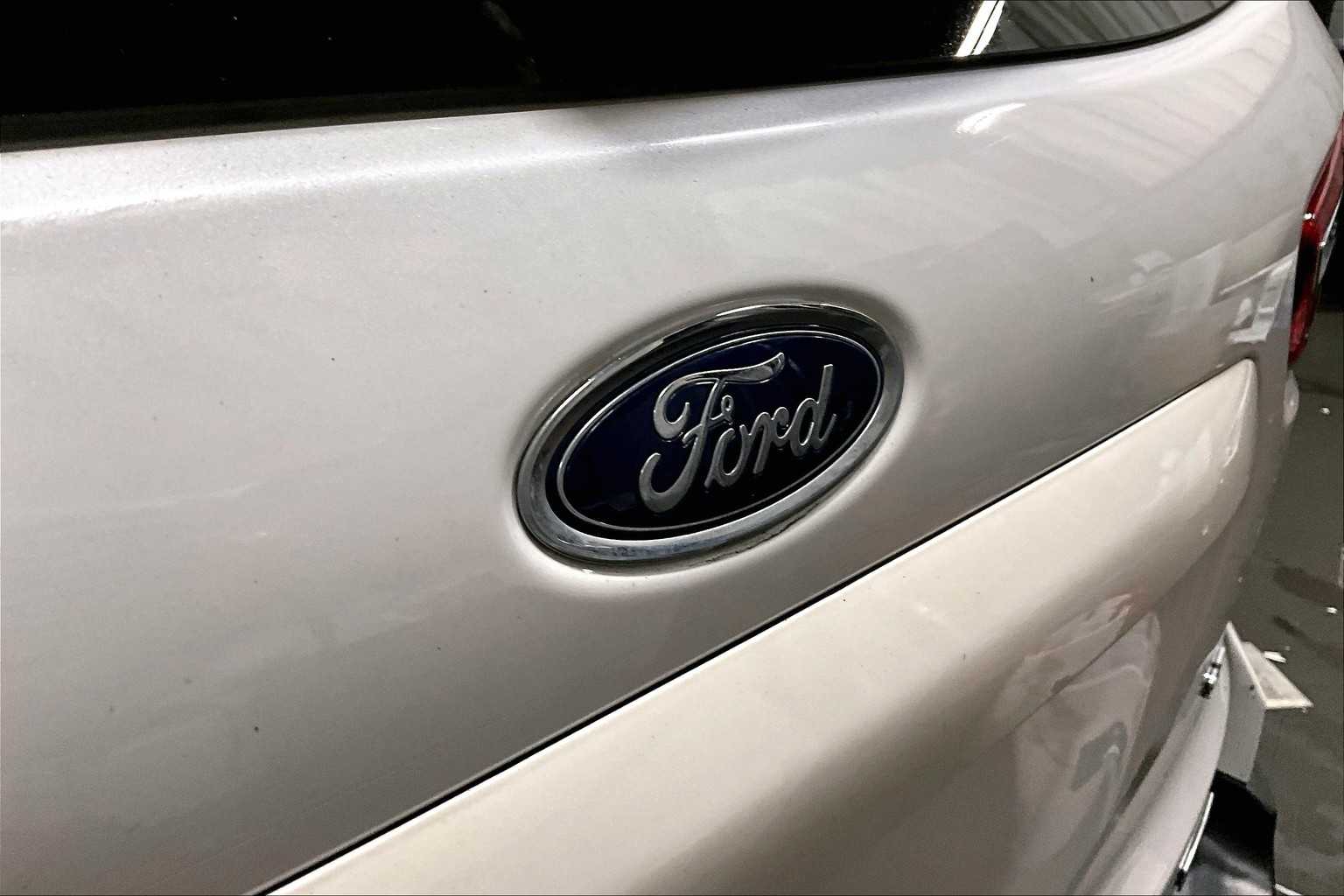 2019 Ford EcoSport SE photo 29