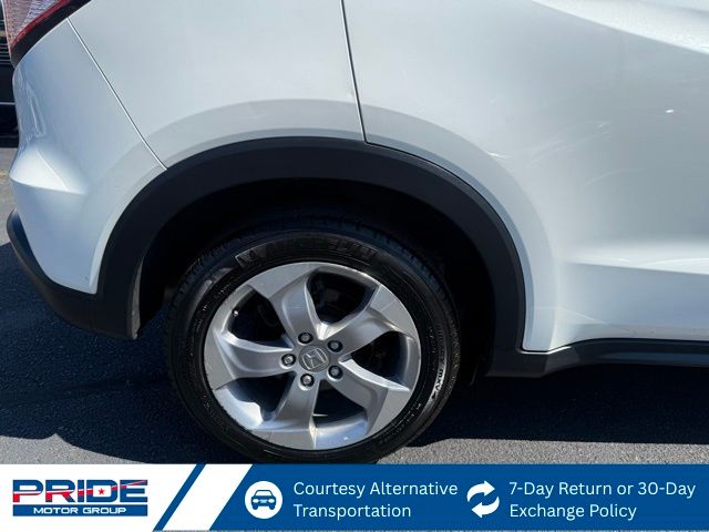 2018 Honda HR-V LX photo 11