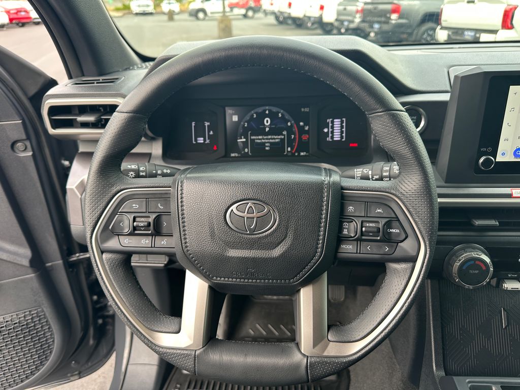 2025 Toyota 4Runner SR5 photo 19