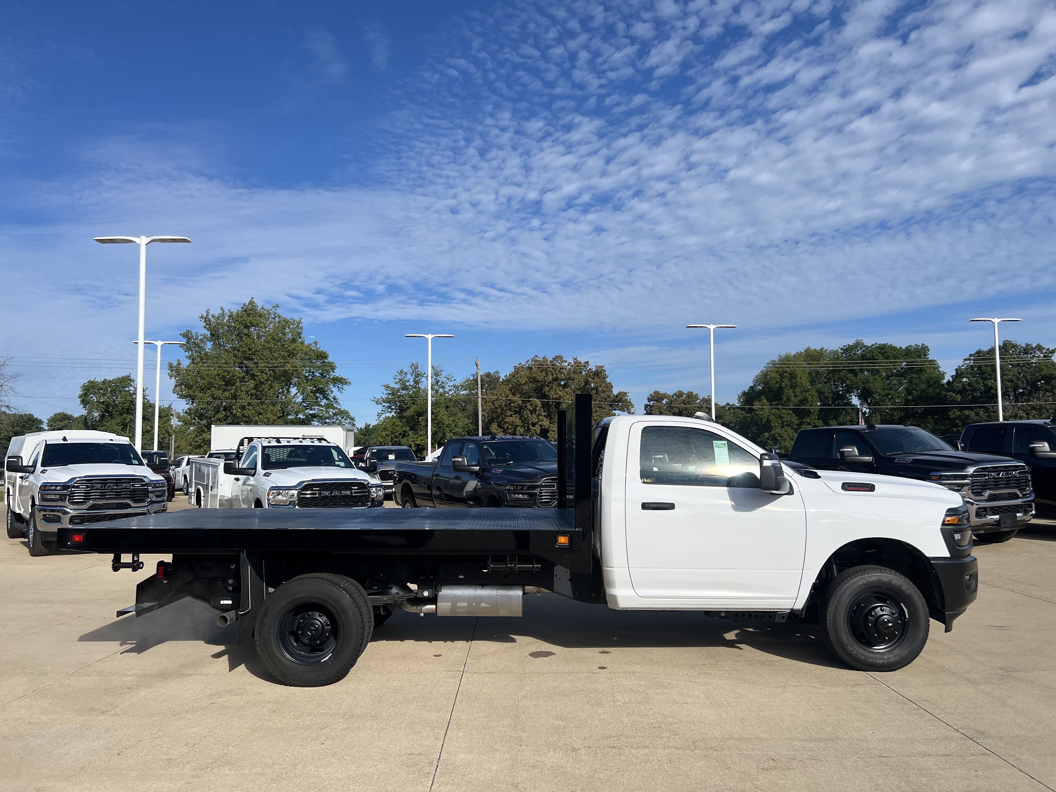 2025 RAM Ram 3500 Chassis Cab Tradesman's photo