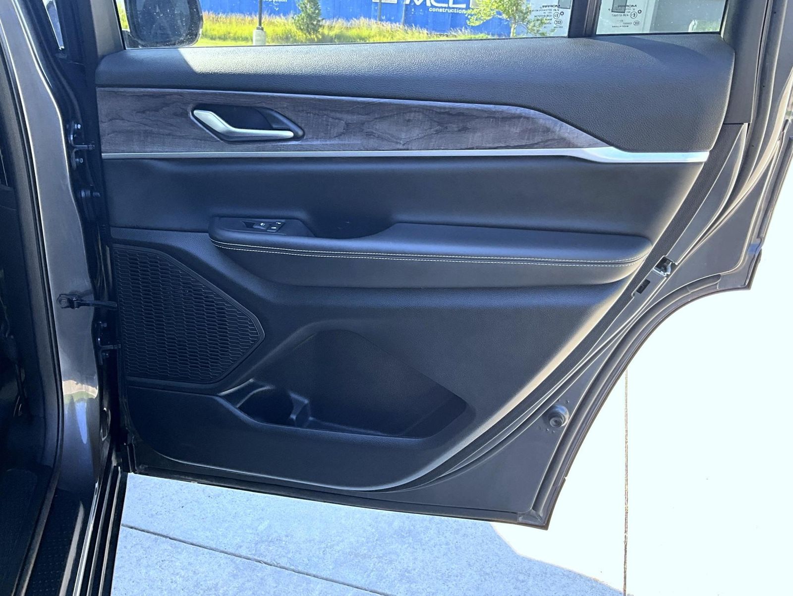 2024 Jeep Grand Cherokee Limited photo 18