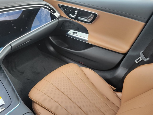 2026 Mercedes Benz E 53 AMG 4MATIC photo 16
