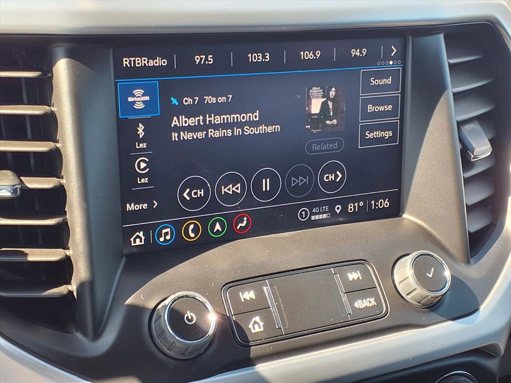 2023 Gmc Acadia SLT photo 4