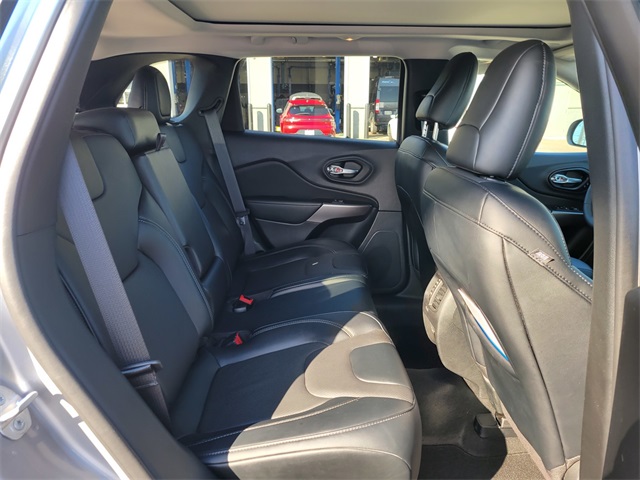 2022 Jeep Cherokee Limited photo 19