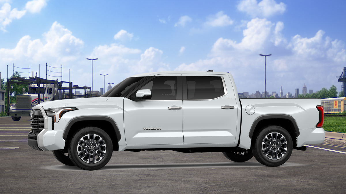 2026 Toyota Tundra Limited CrewMax photo 3