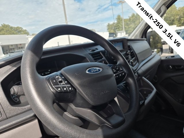 2024 Ford Transit Cargo Van photo 12