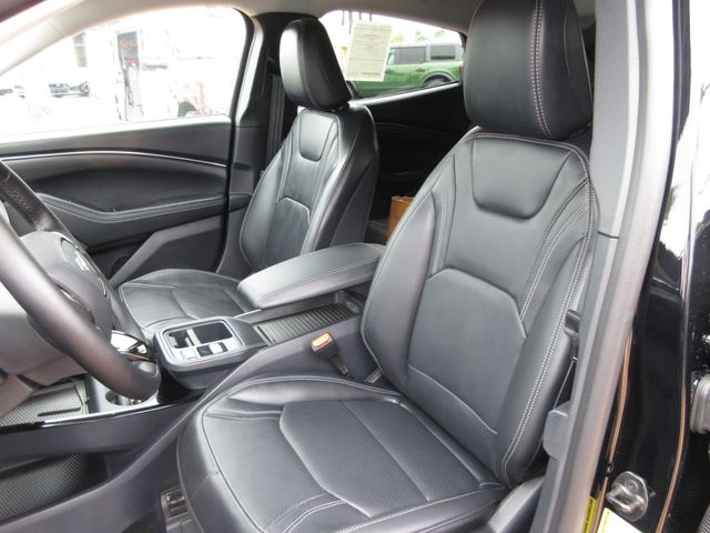 2025 Ford Mustang Mach-E Premium photo 10