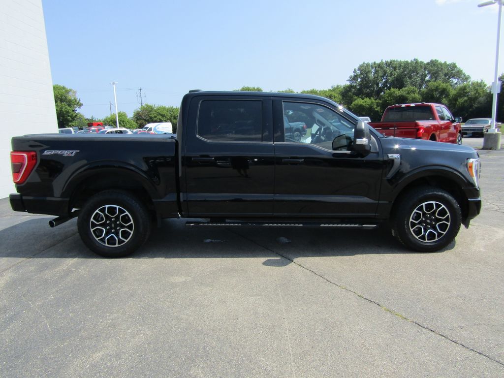 2023 Ford F-150 XLT photo 9