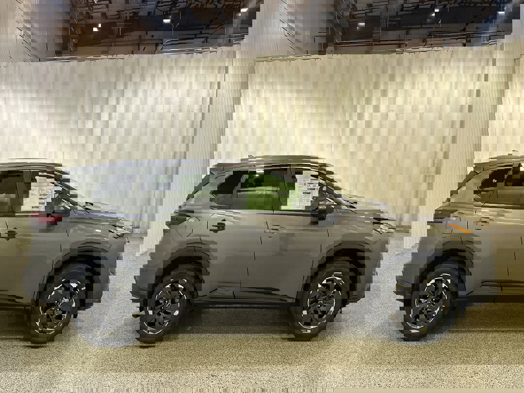 2026 Nissan Rogue SV photo 4