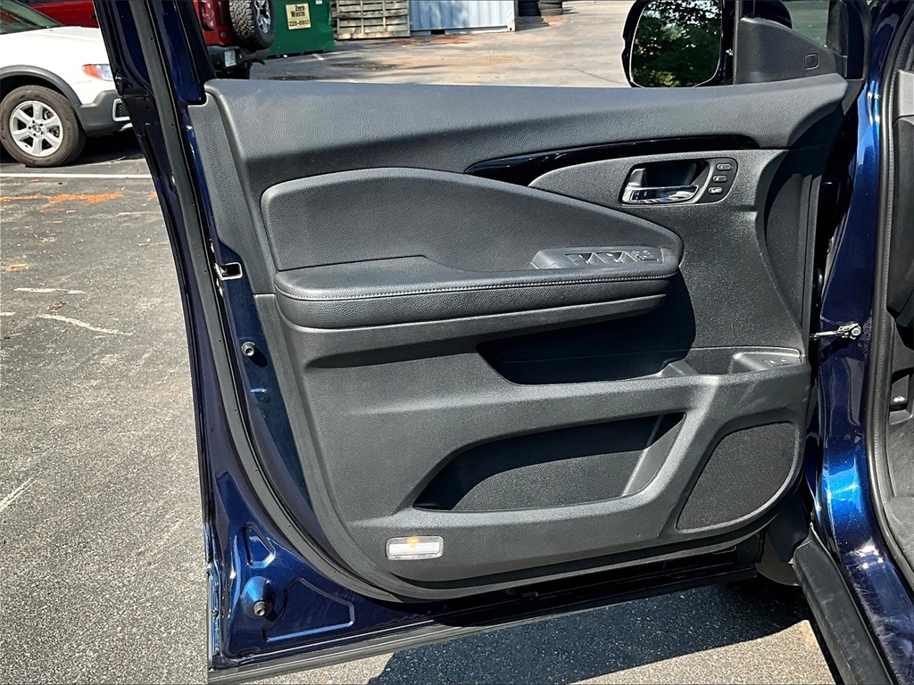 2019 Honda Passport Elite photo 8