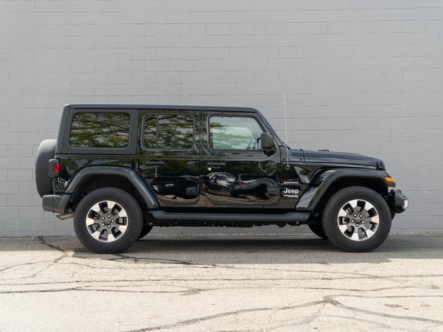 2022 Jeep Wrangler Unlimited Sahara photo 8