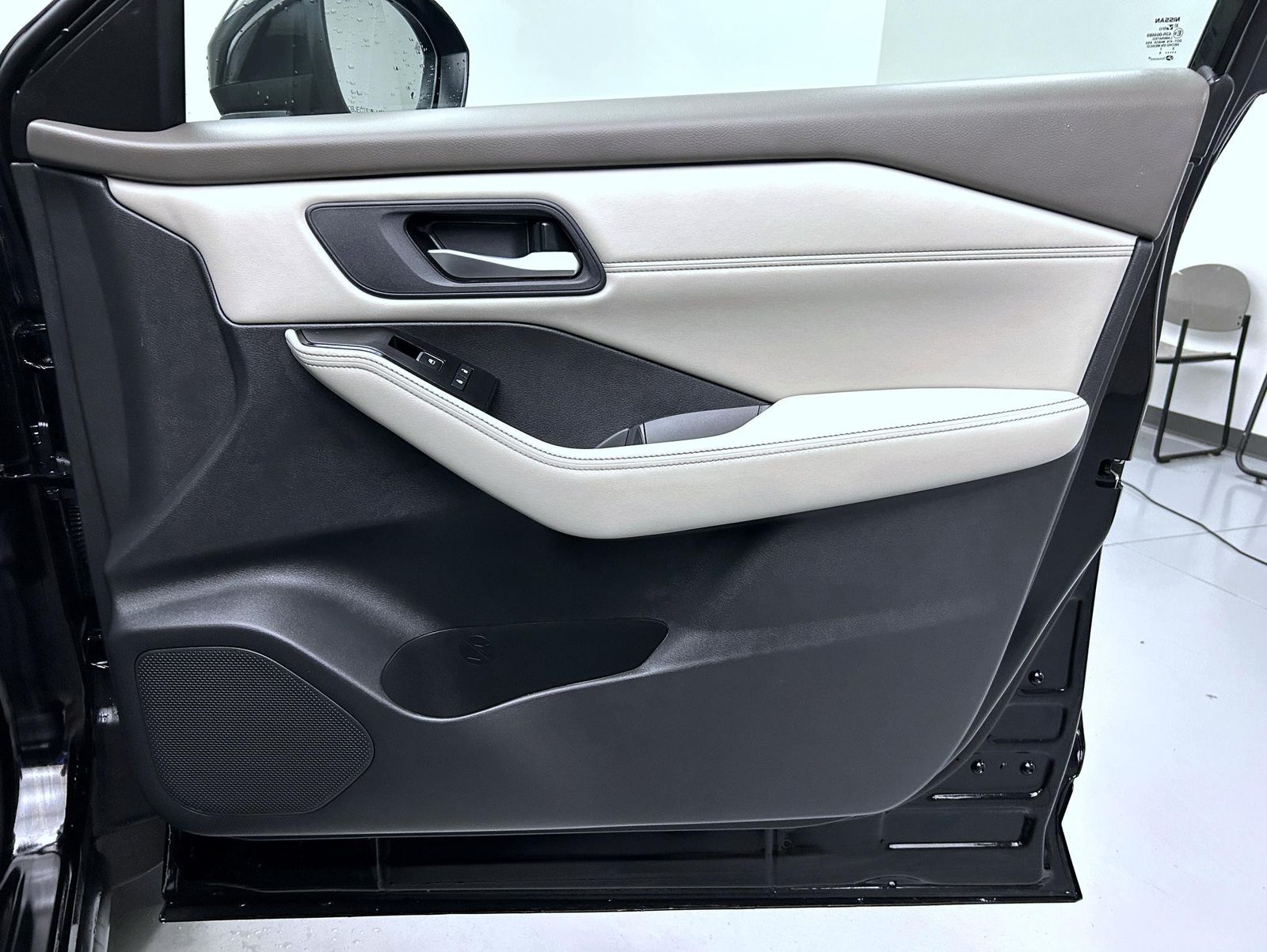 2024 Nissan Rogue SL photo 16