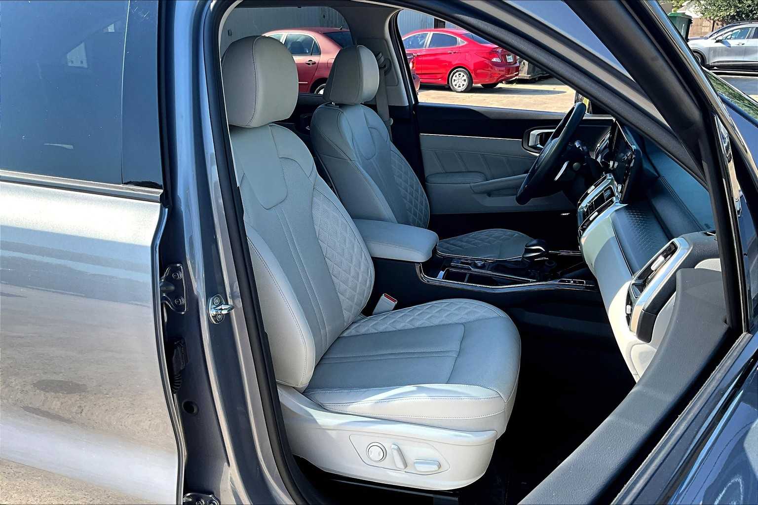 2023 Kia Sorento SX Prestige photo 15