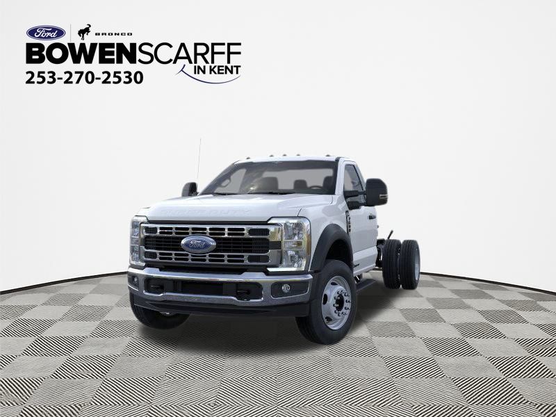 2025 Ford F-600 photo 2