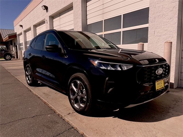 2024 Ford Escape ST-Line photo 3