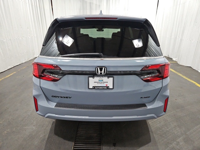 2026 Honda Odyssey photo 4