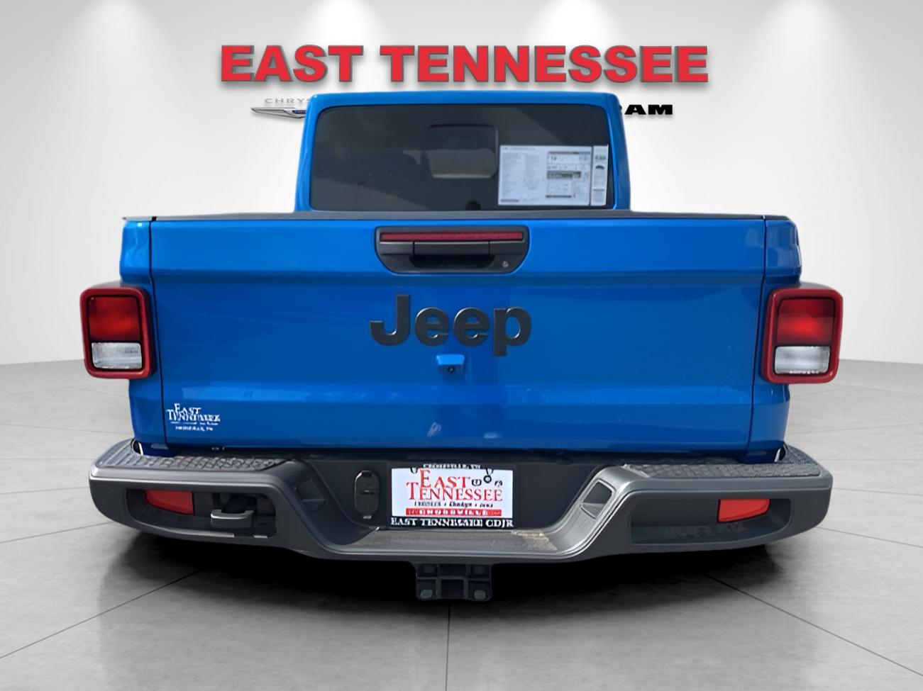 2025 Jeep Gladiator Sport S photo 3