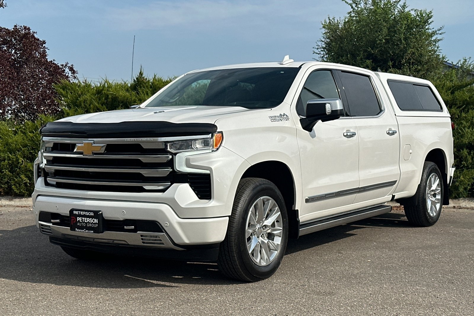 2023 Chevrolet Silverado 1500 High Country photo 8