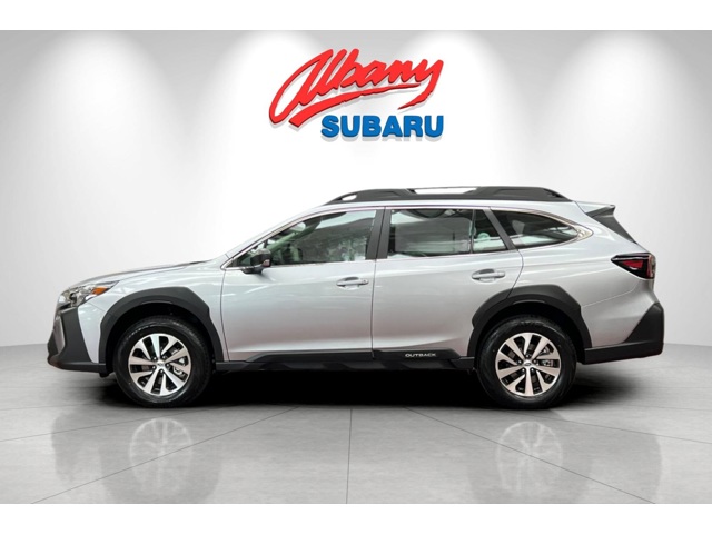 2025 Subaru Outback Base photo 3