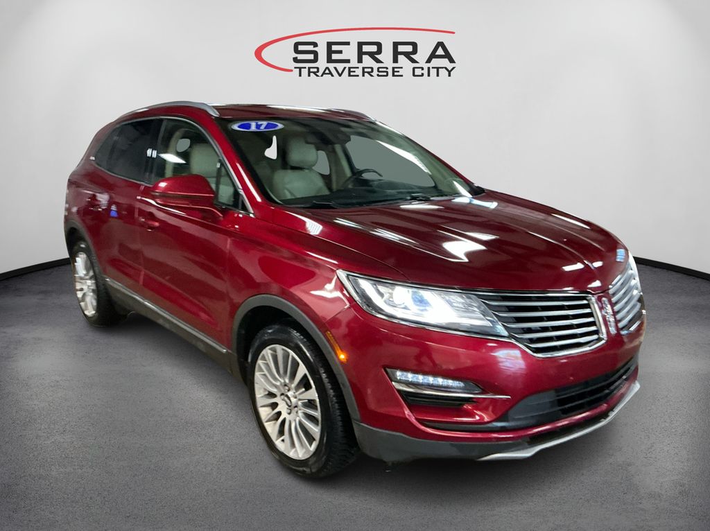 2017 Lincoln MKC Reserve photo 3