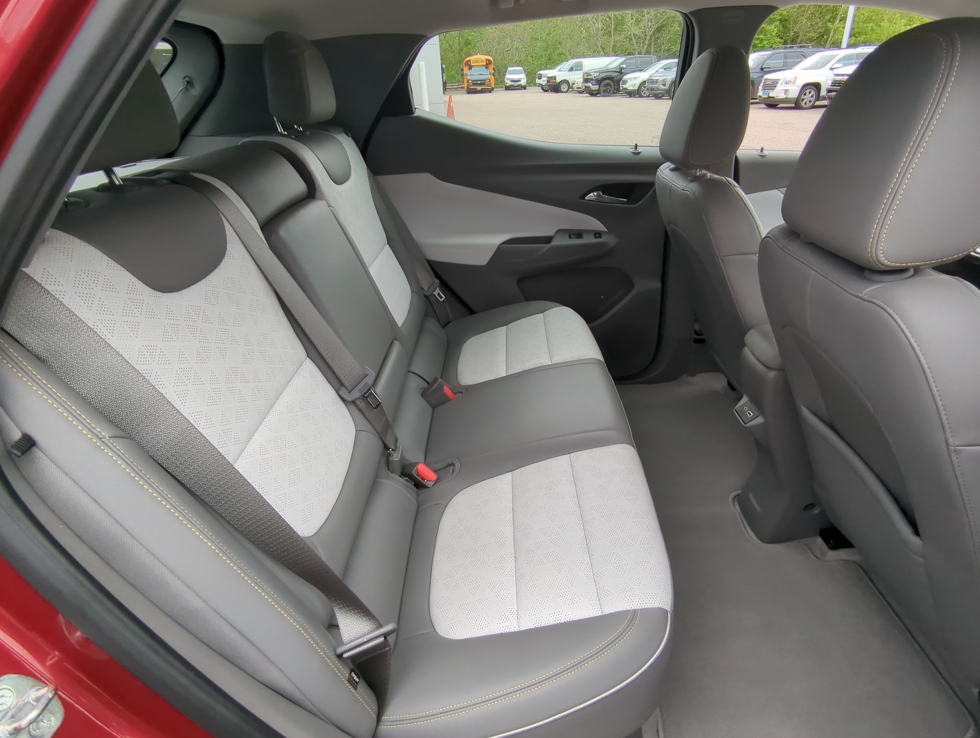2022 Chevrolet Bolt EUV Premier photo 26