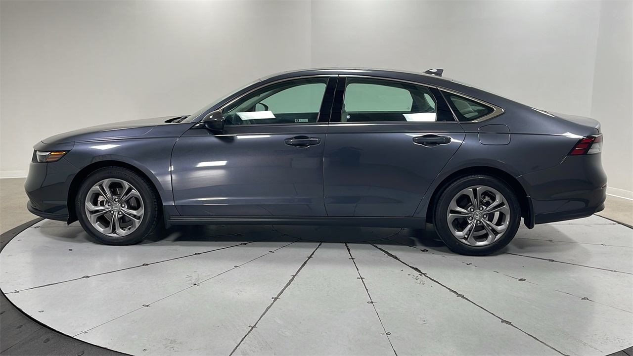 2023 Honda Accord EX photo 8