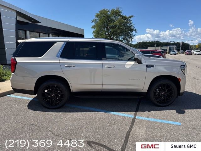 2022 Gmc Yukon SLE photo 5