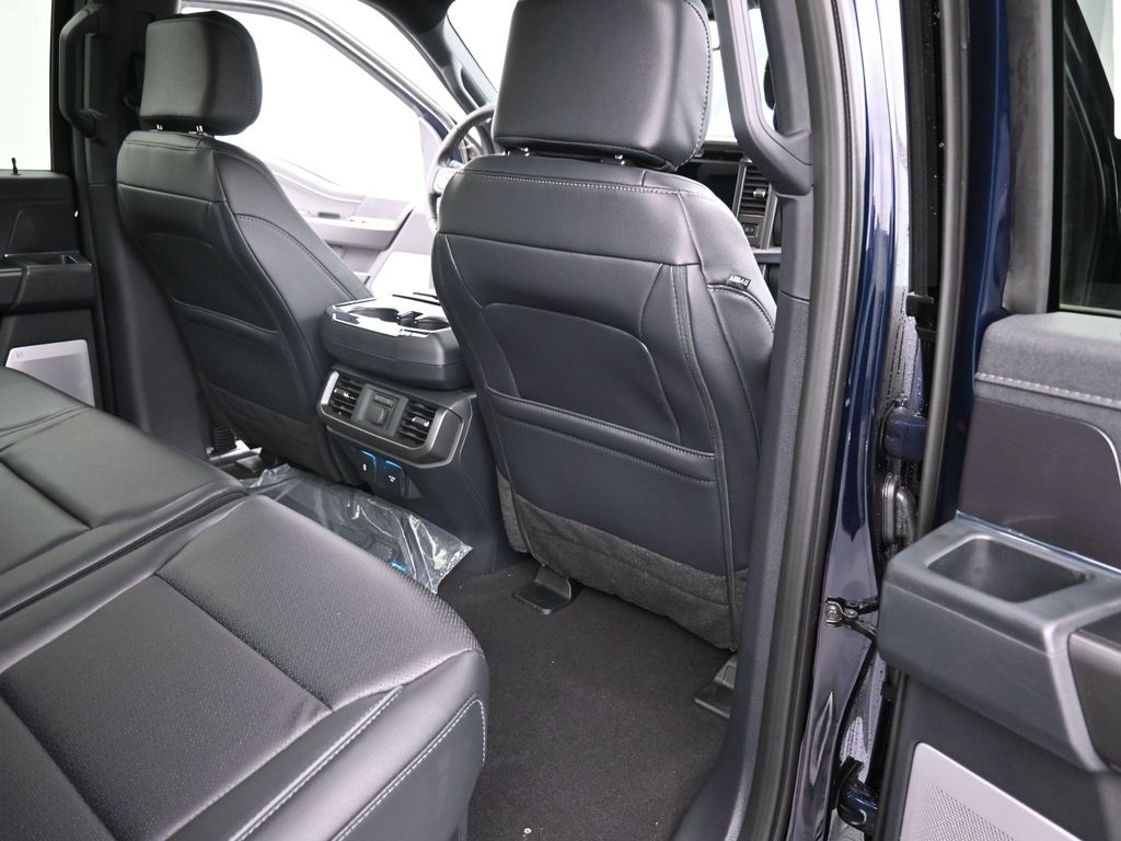 2025 Ford F-150 Lariat photo 23
