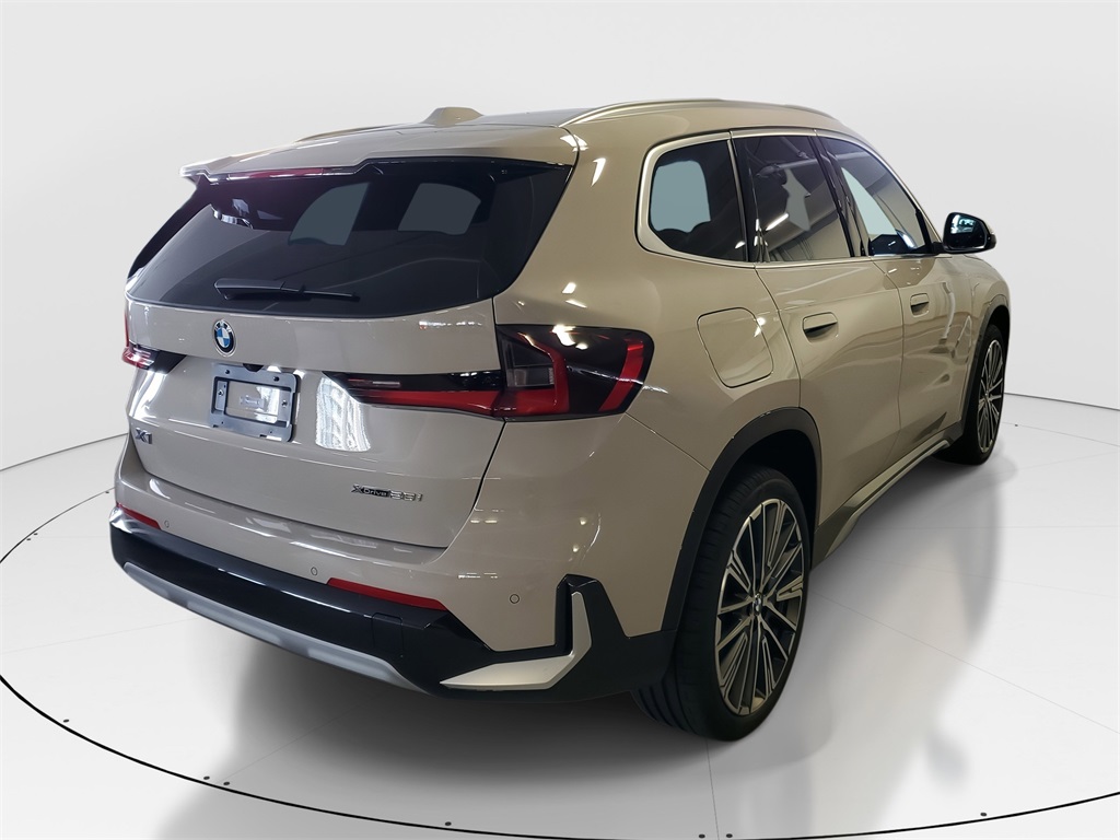 2026 Bmw X1 XDrive28i photo 3