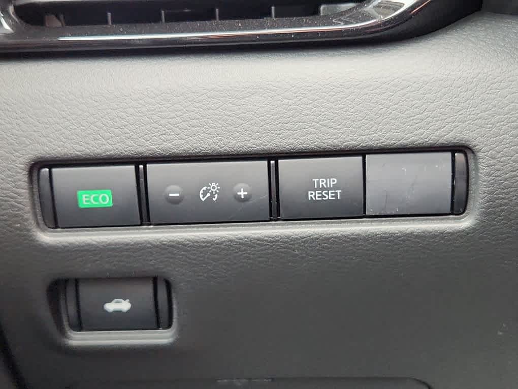 2024 Nissan Sentra SV photo 17