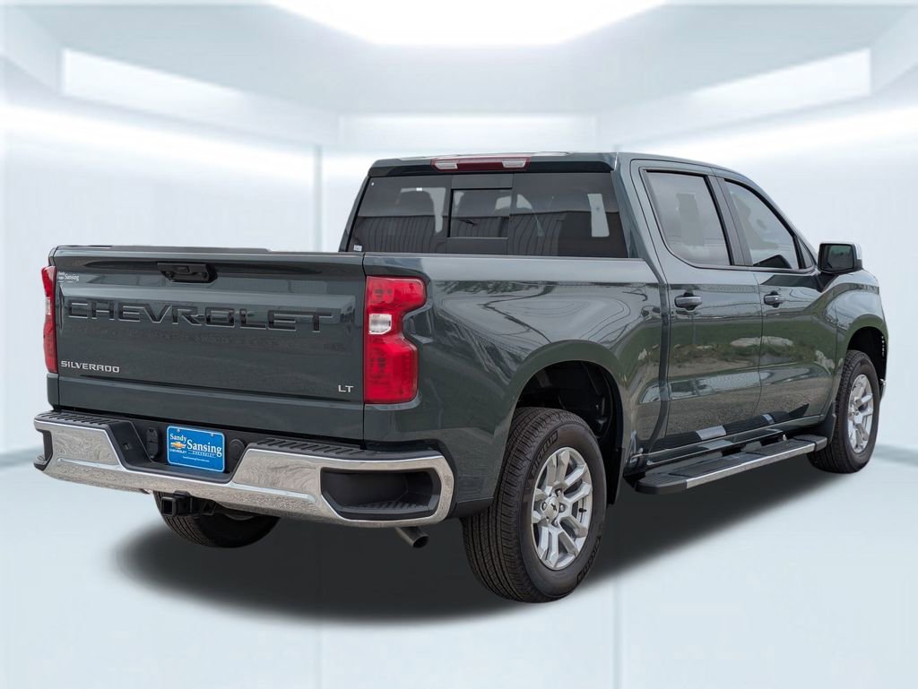 2025 Chevrolet Silverado 1500 LT photo 5