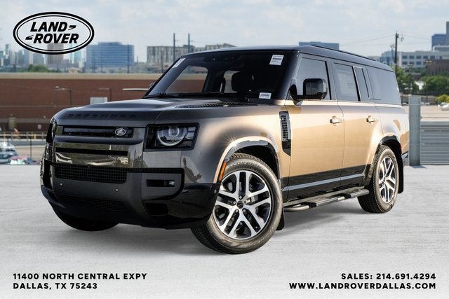 2026 Land Rover Defender X-Dynamic SE's photo