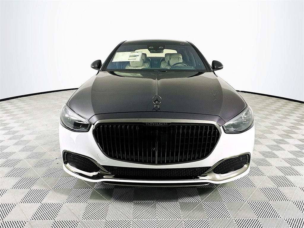 2025 Mercedes Benz S Maybach 680 4MATIC photo 2