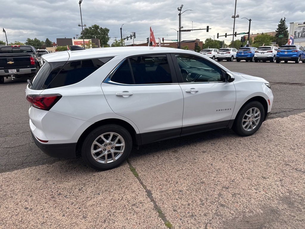 2023 Chevrolet Equinox LT photo 7