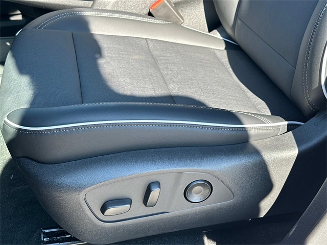 2026 Buick Enclave Preferred photo 15