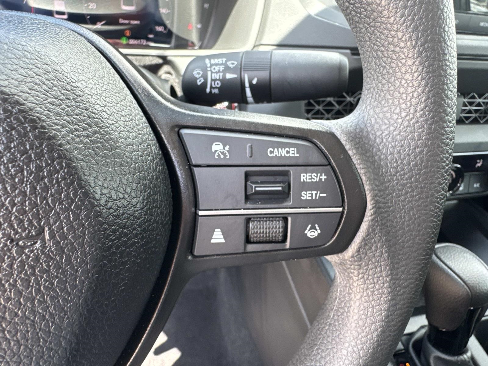 2025 Honda Accord LX photo 18