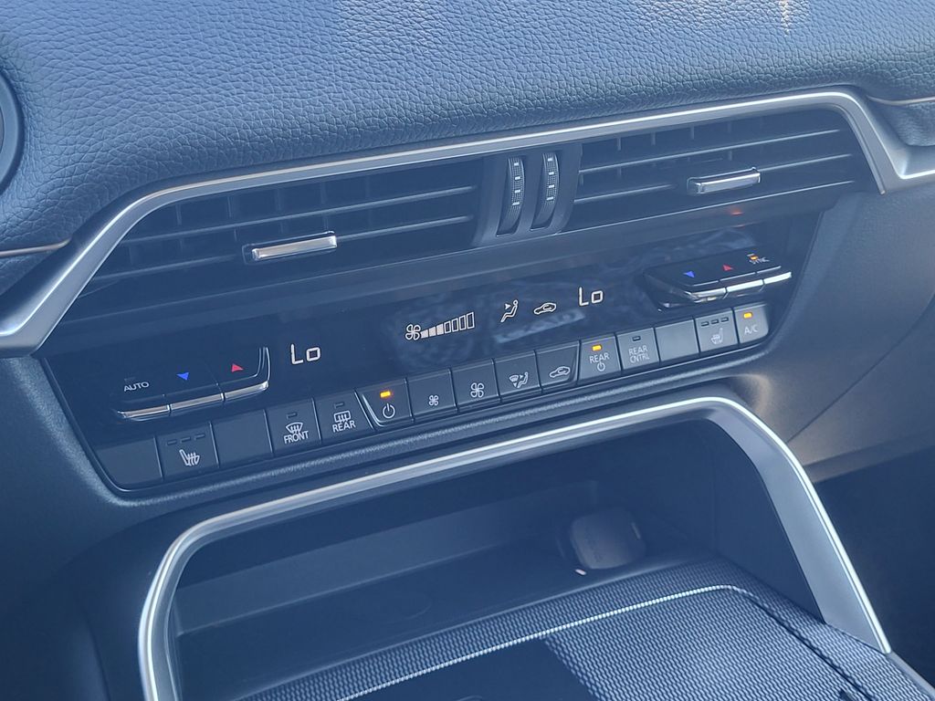 2025 Mazda CX-70 3.3 Turbo Preferred photo 10